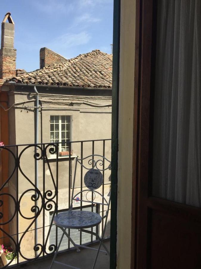 Apartamento La Stanza Di Caterina Villalfonsina Exterior foto